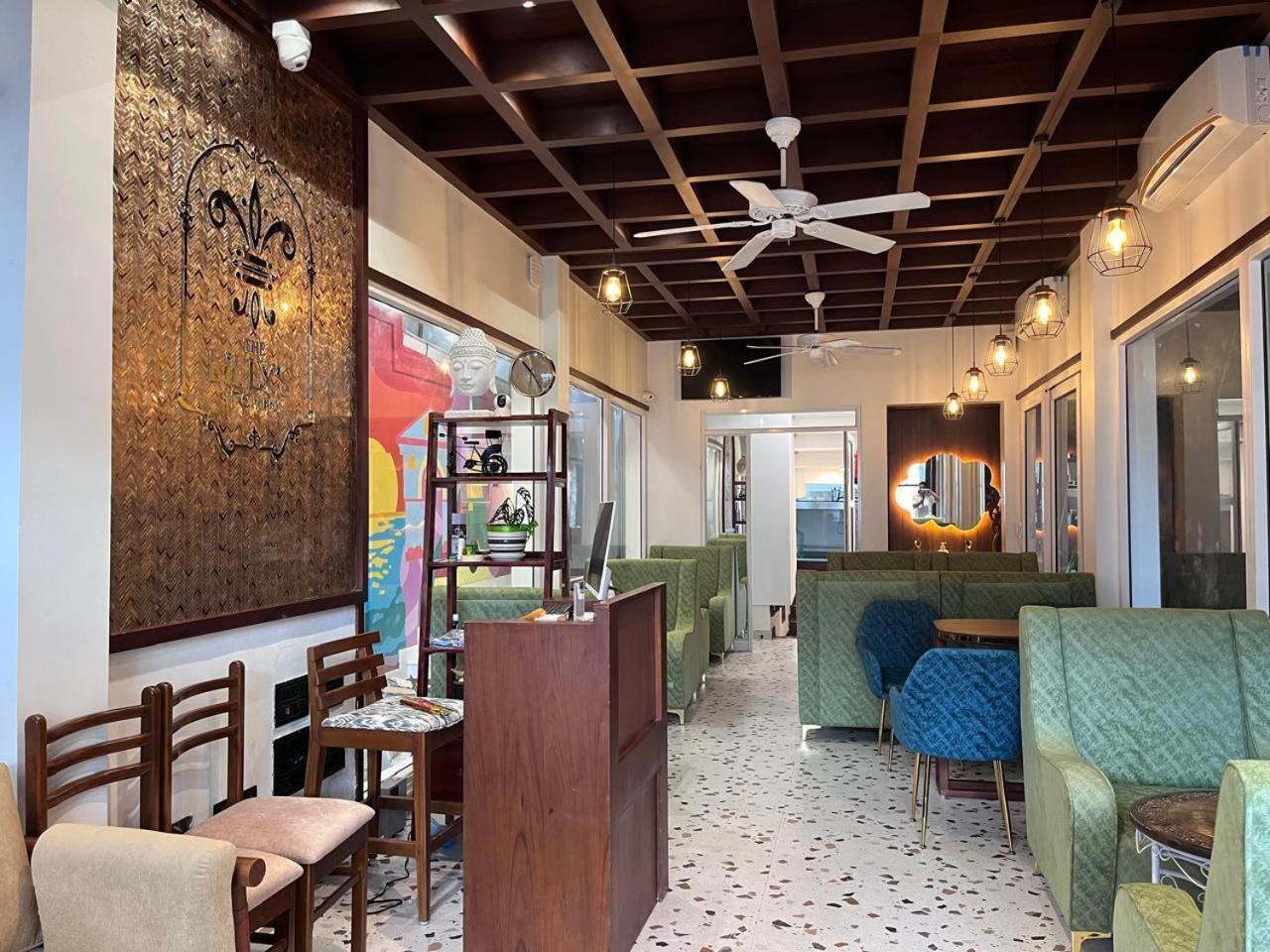 The Lilly'S Stories Hotel Fort Kochi Exterior foto
