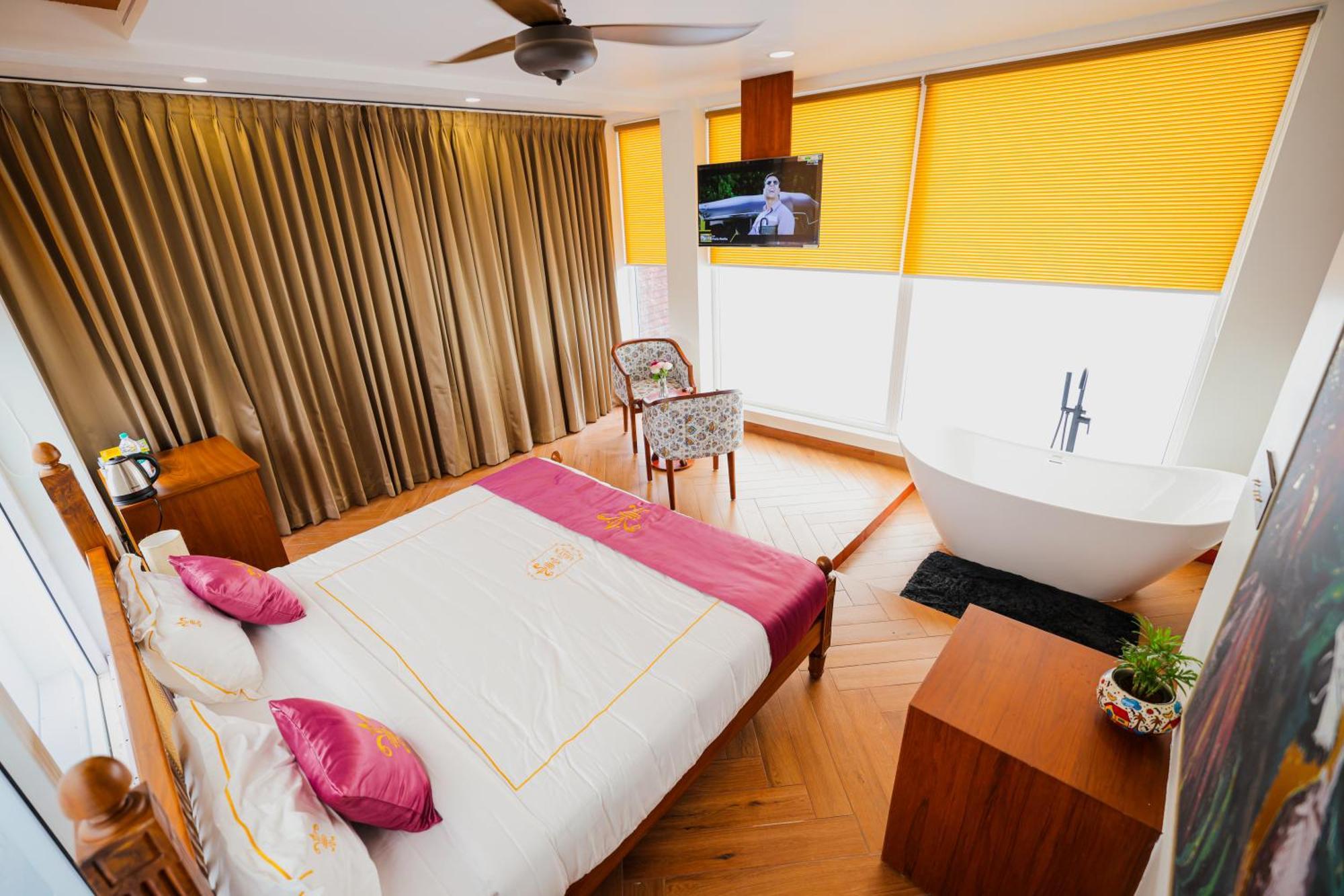 The Lilly'S Stories Hotel Fort Kochi Exterior foto